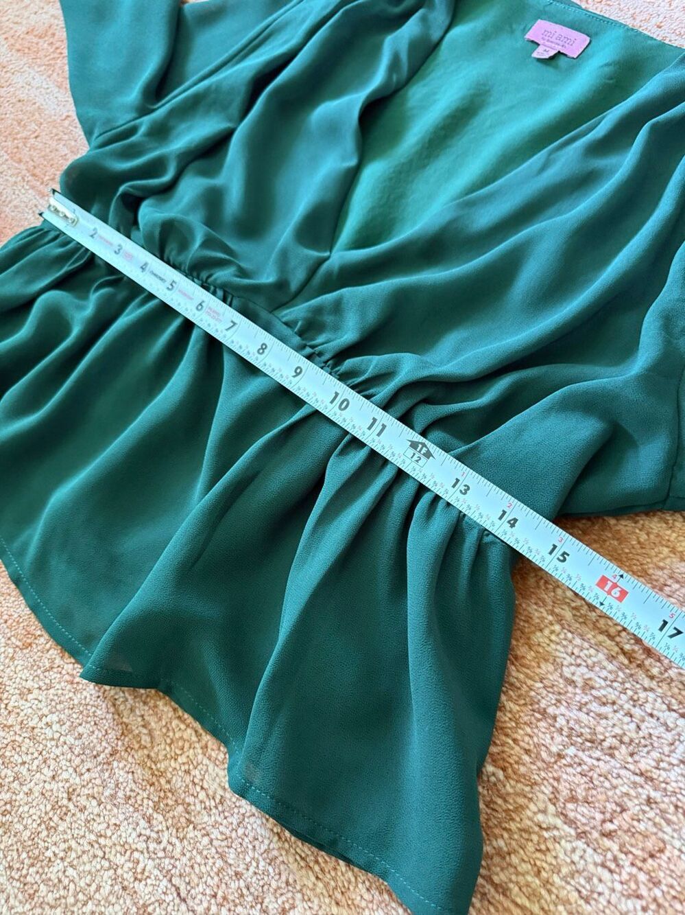 Francesca’s Mi Ami Green Peplum Blouse Size M Deep V Neck Long Sleeve - Picture 5 of 11